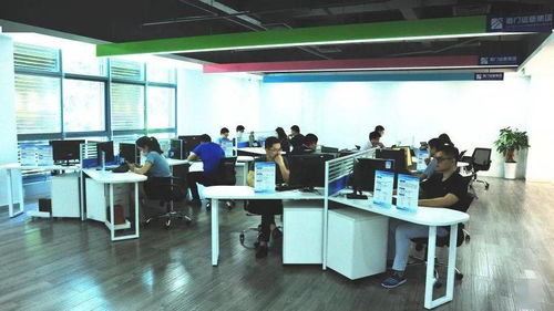 廈門信息集團信創應用適配中心正式揭牌啟用，助力產業數字化轉型與經濟發展